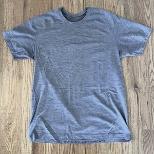 Lululemon Metal Vent Tech Shirt